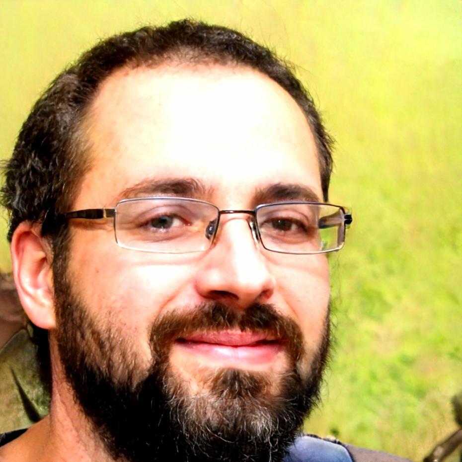 Portrait de Marc Dubois, expert en planification financière